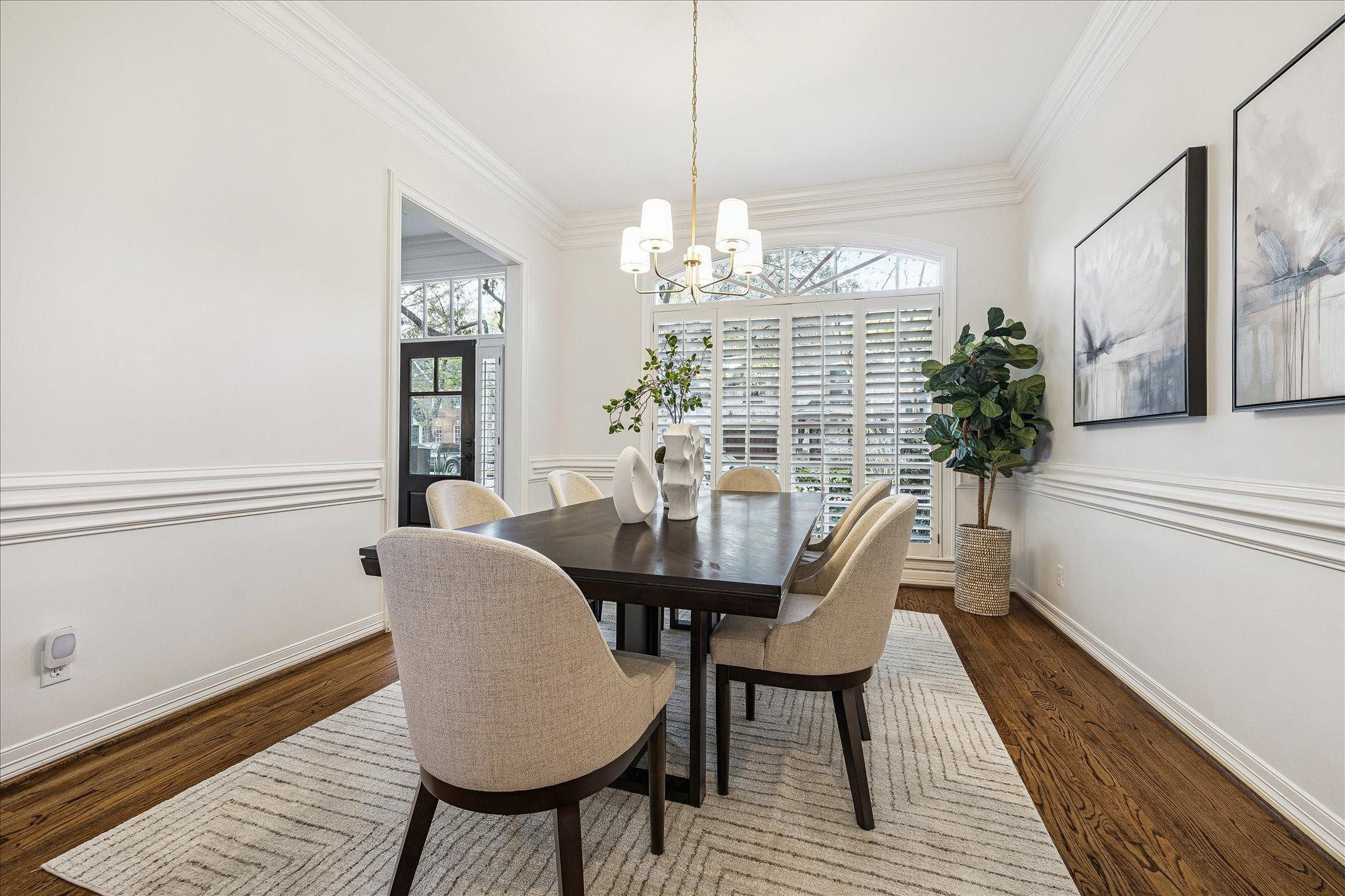 4025 Villanova Street