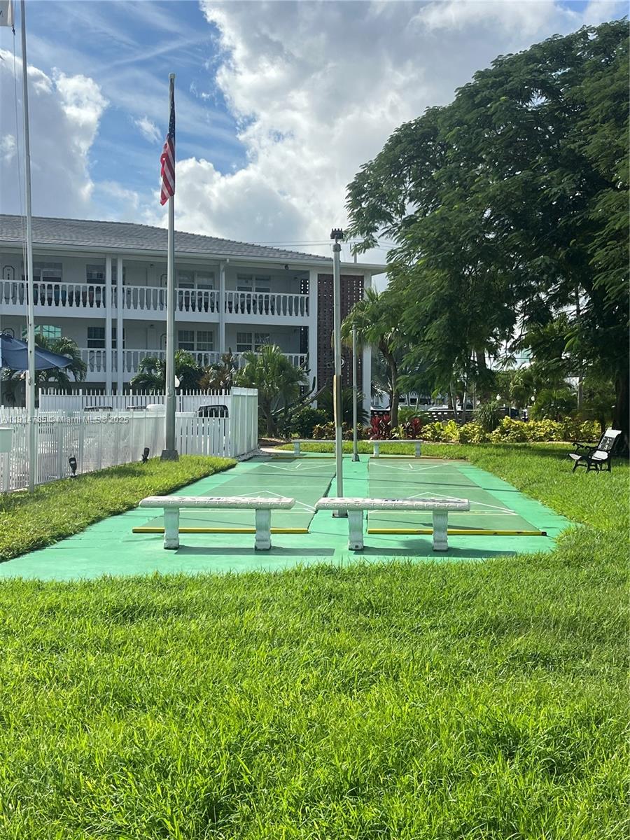 5208 NE 24th Ter # F109