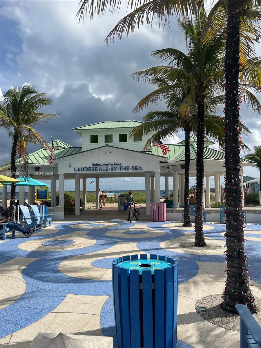 5208 NE 24th Ter # F109