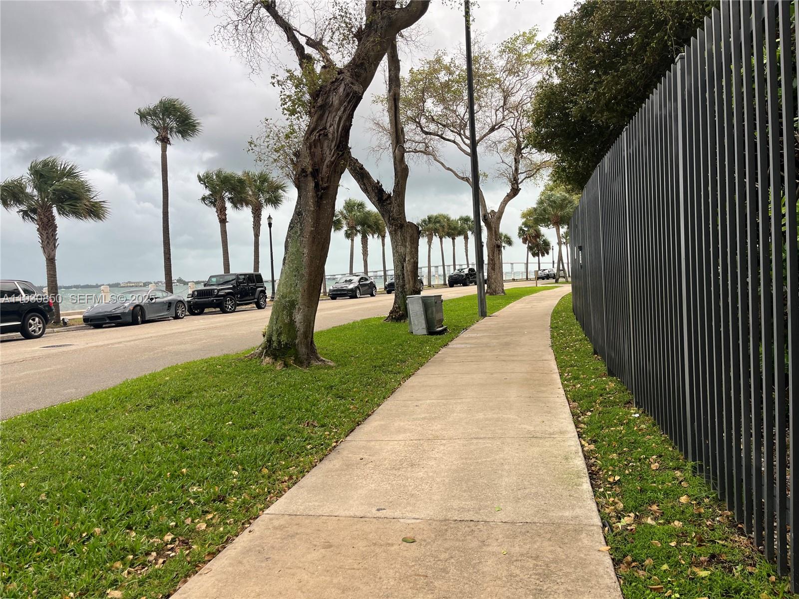 1408 Brickell Bay Dr # 302