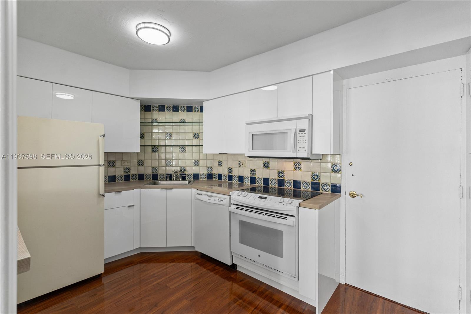 1408 Brickell Bay Dr # 1114