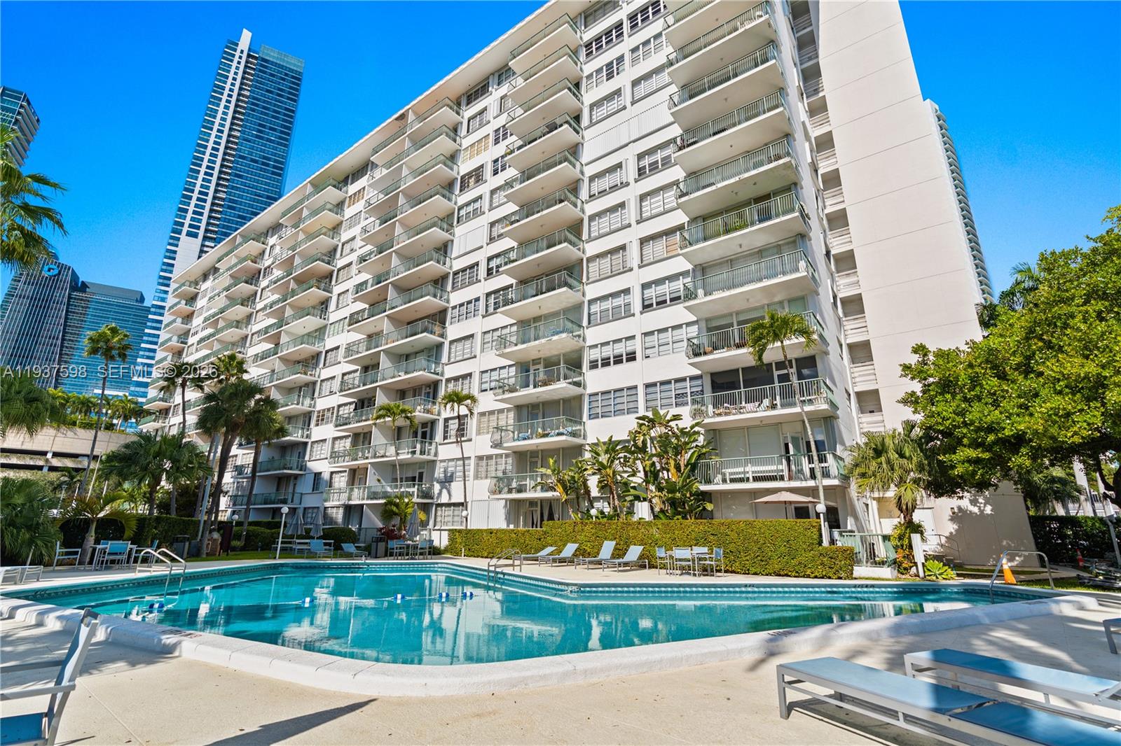 1408 Brickell Bay Dr # 1114