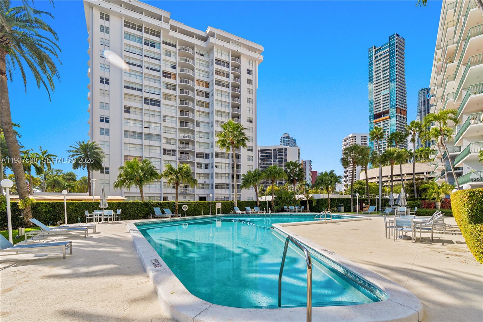 1408 Brickell Bay Dr # 1114