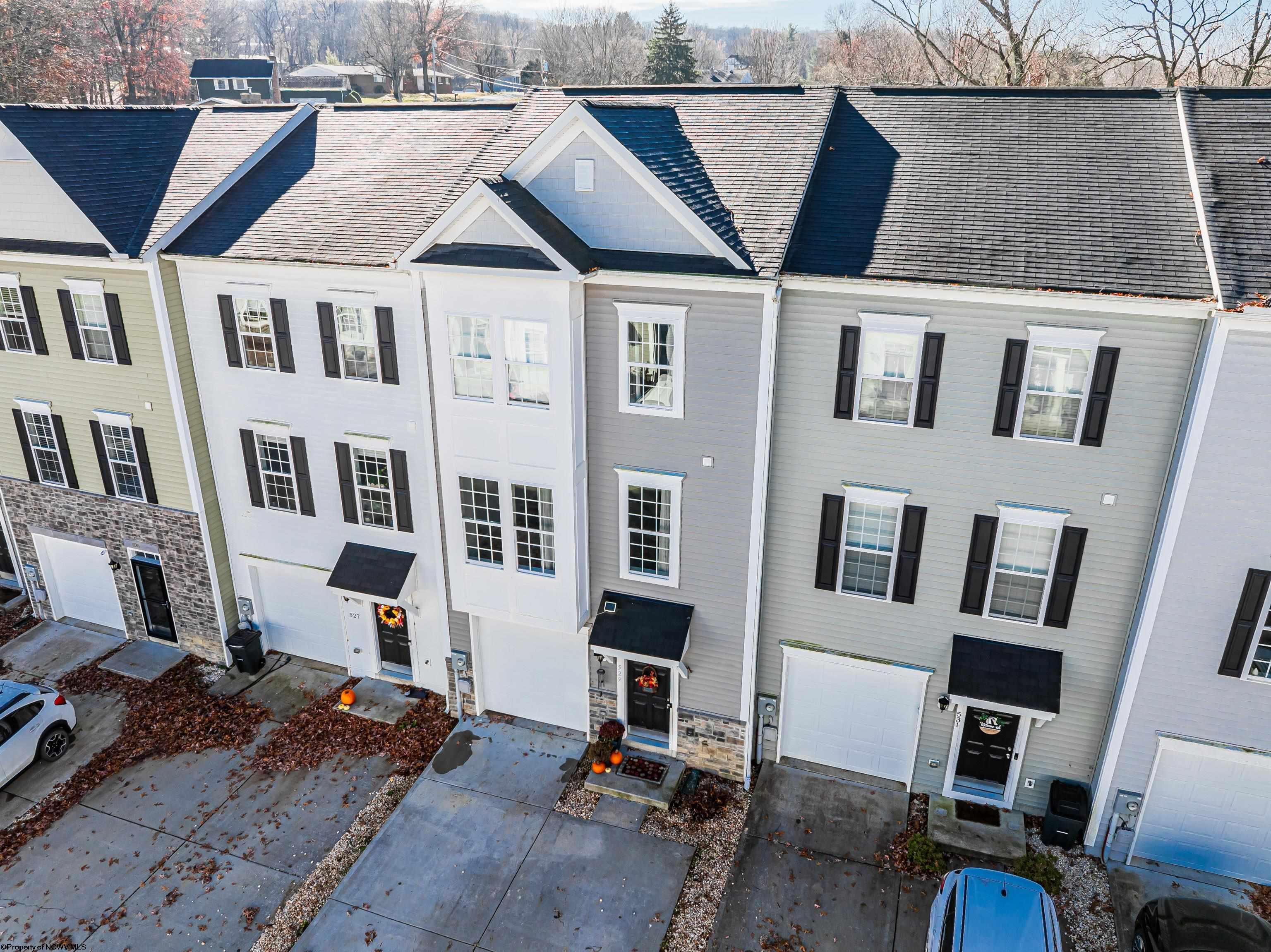 529 Turquoise Lane