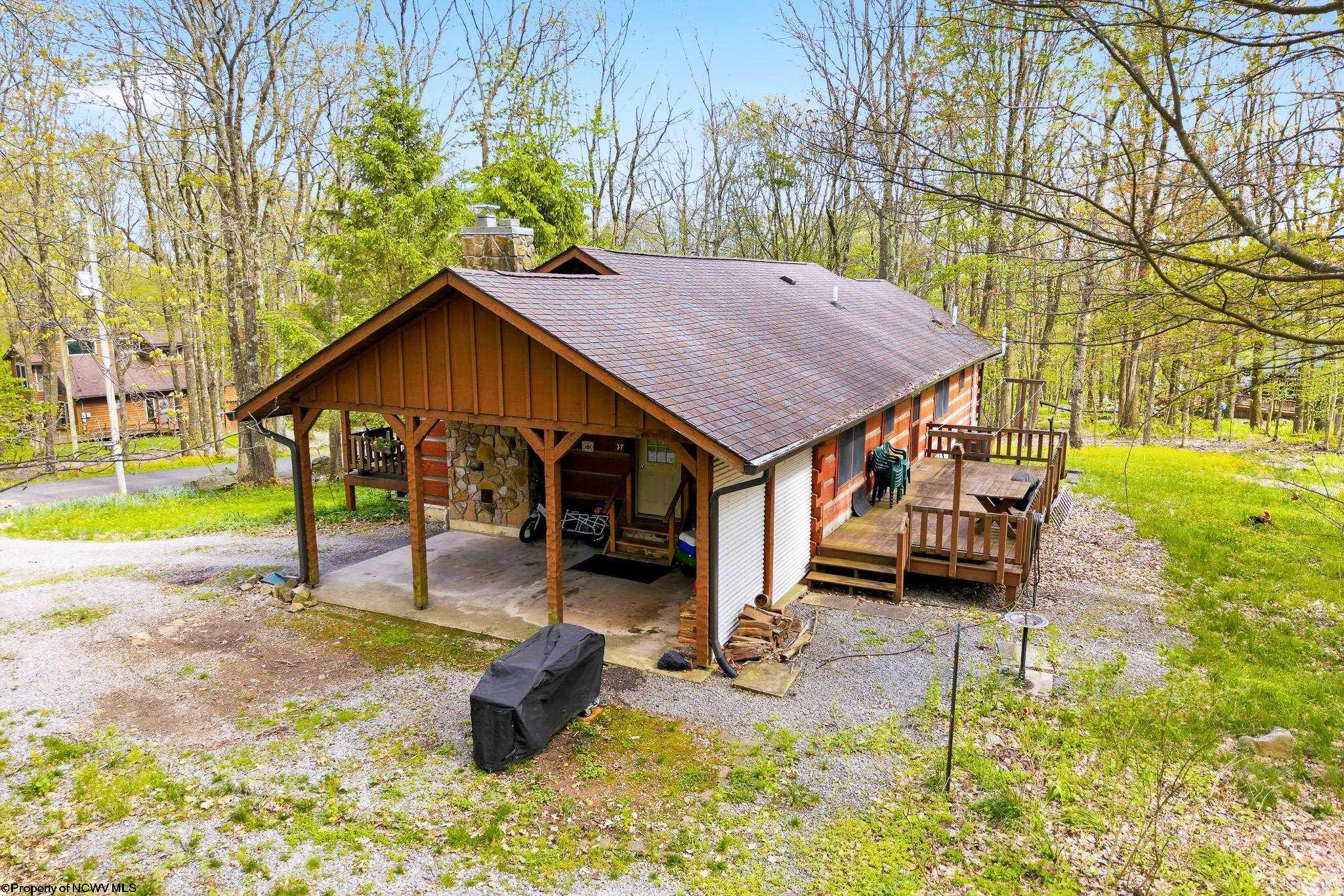 37 Sorrel Court