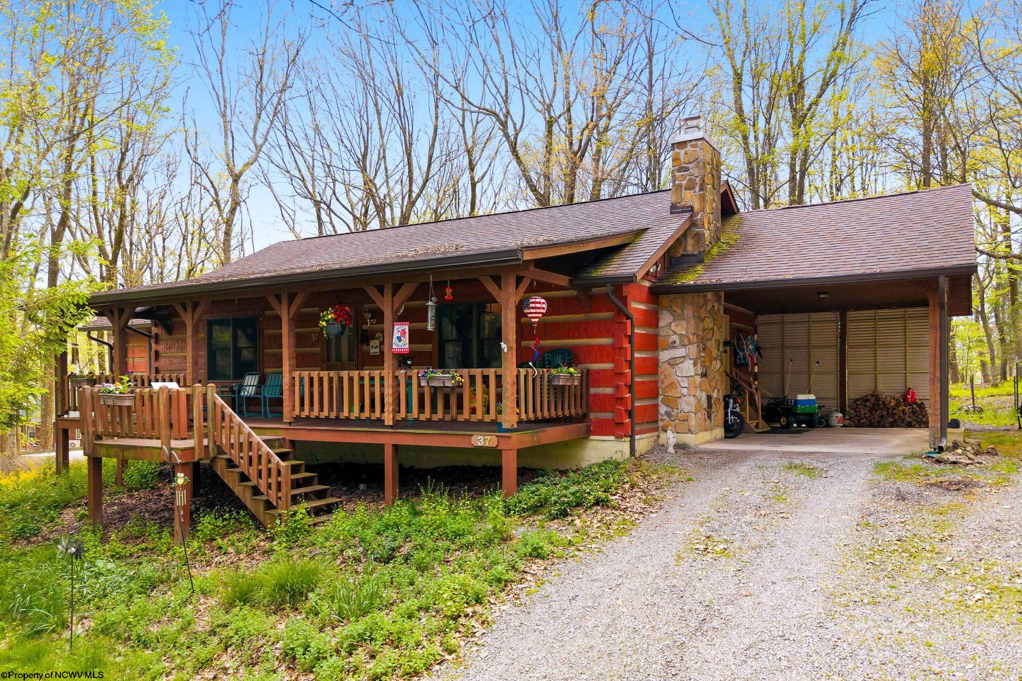 37 Sorrel Court