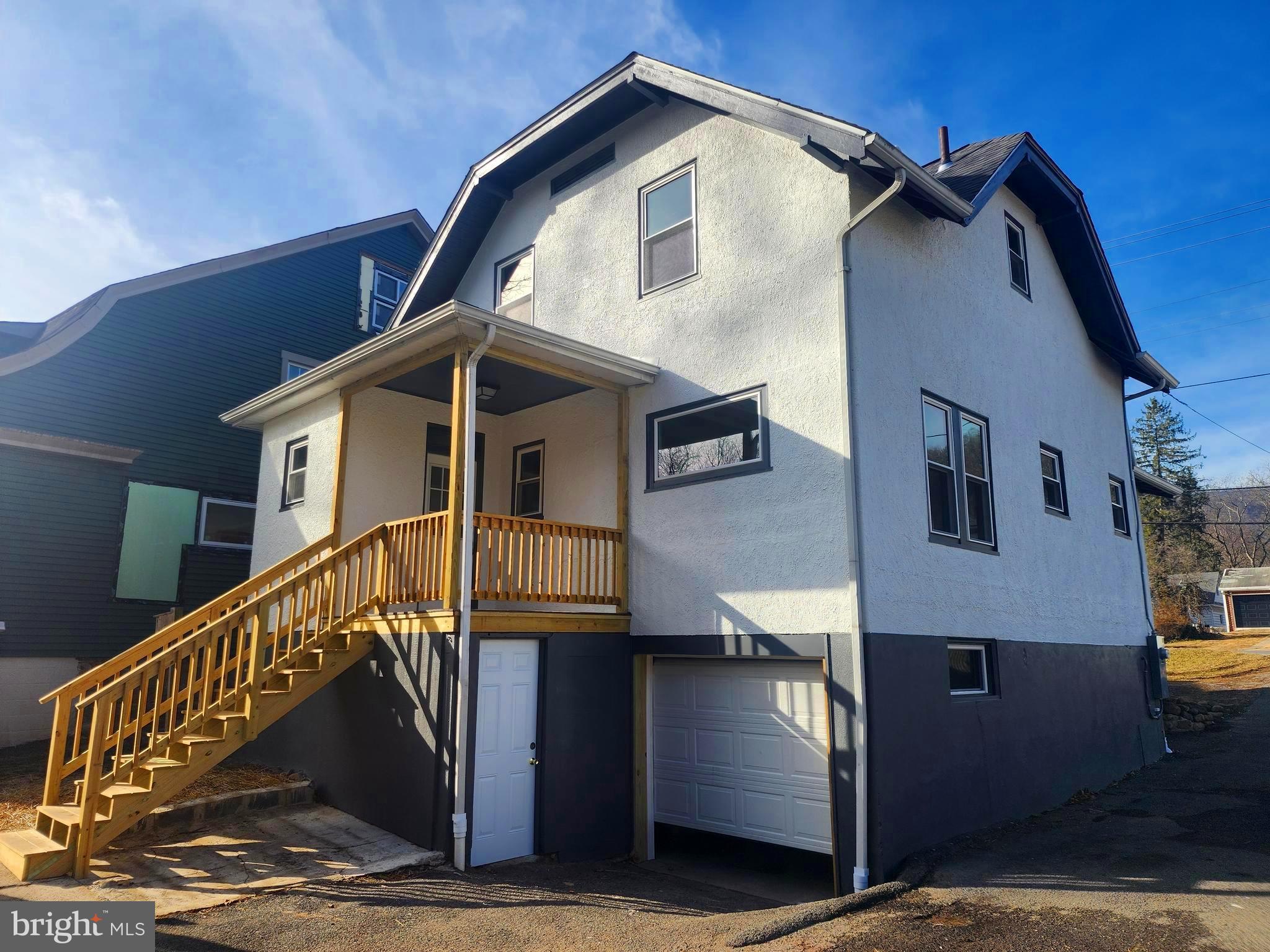 536 NATIONAL HIGHWAY