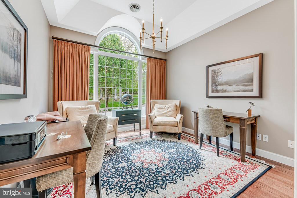 1001 SUTTER LANE