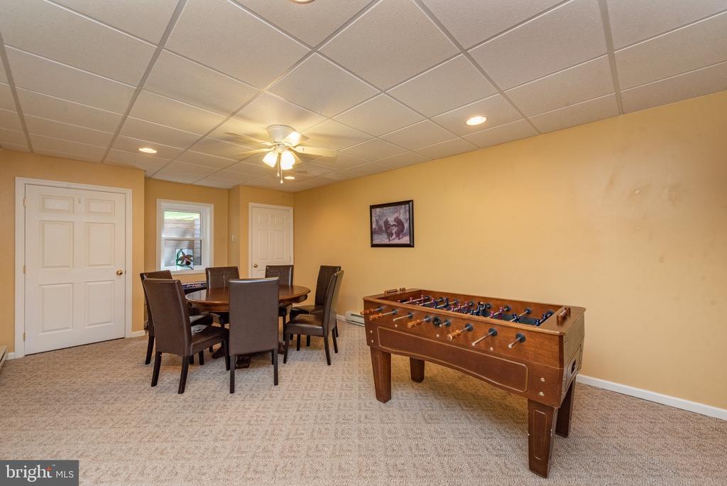381 VALLEY VIEW DRIVE