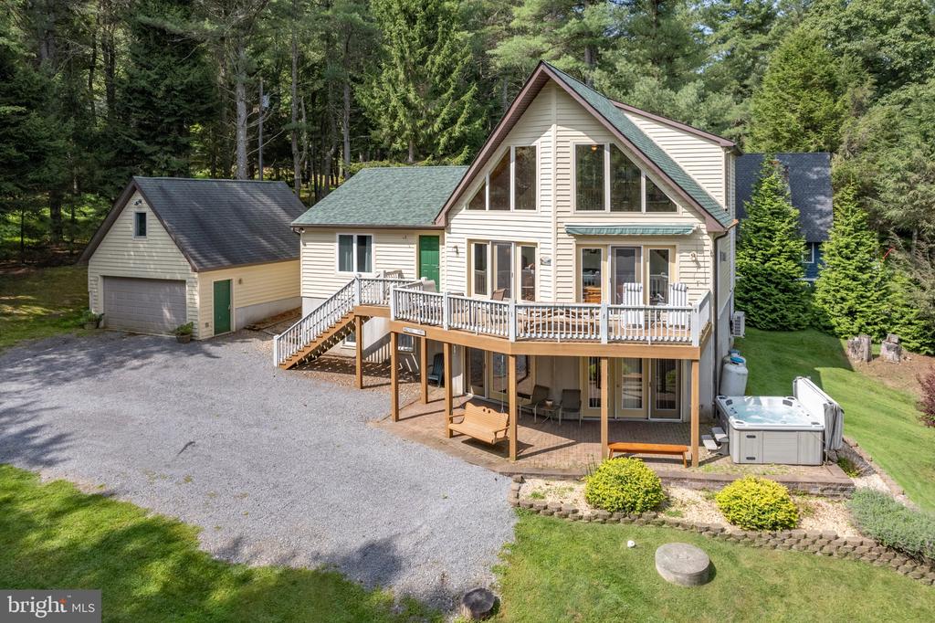 381 VALLEY VIEW DRIVE
