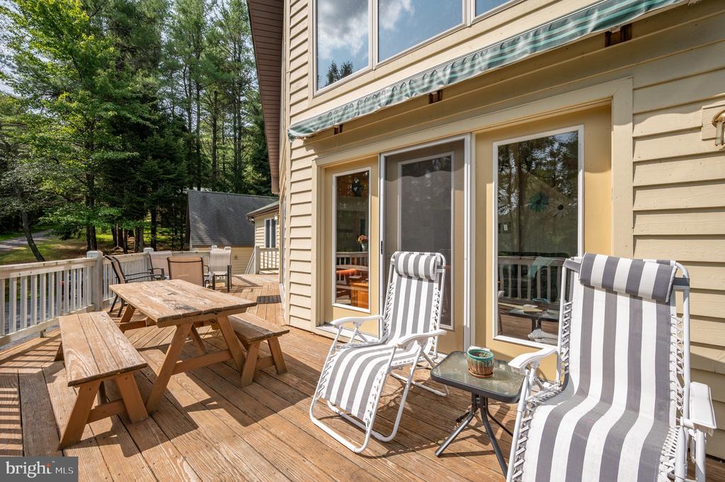 381 VALLEY VIEW DRIVE