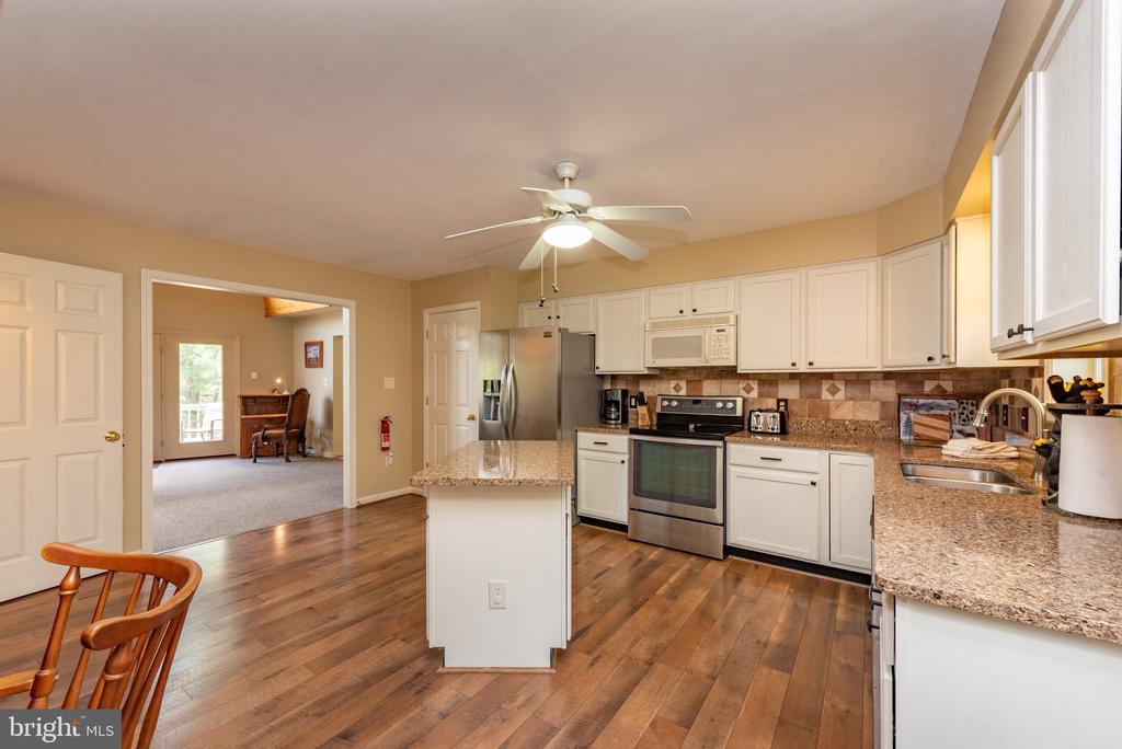 381 VALLEY VIEW DRIVE