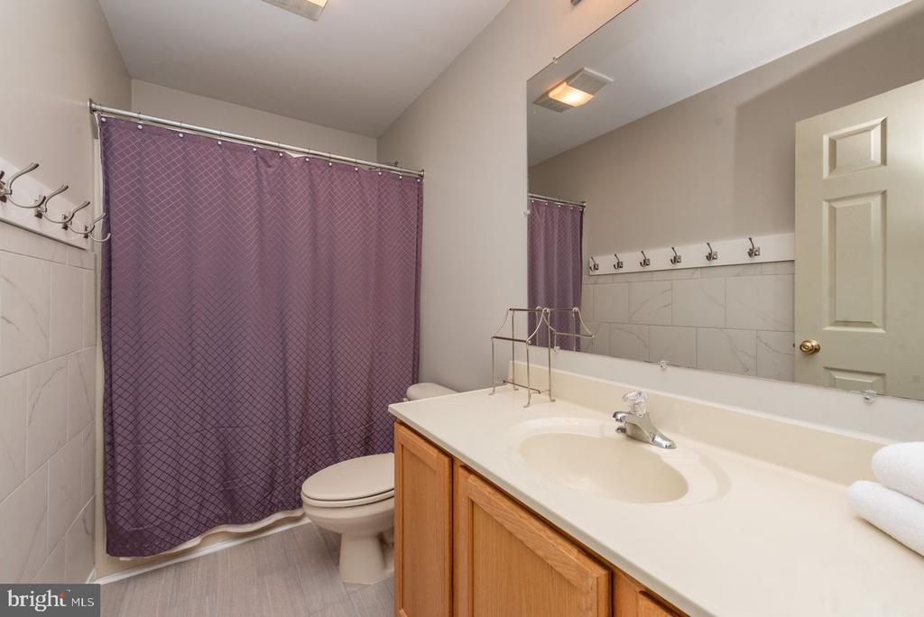 381 VALLEY VIEW DRIVE