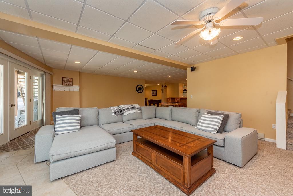 381 VALLEY VIEW DRIVE
