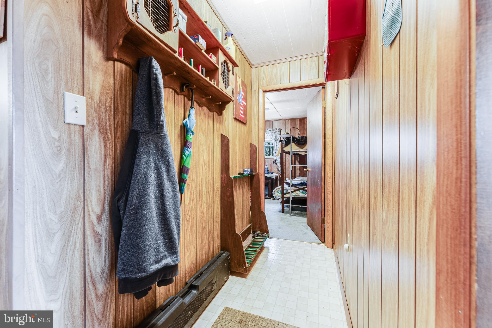 465 KING WILDESEN ROAD