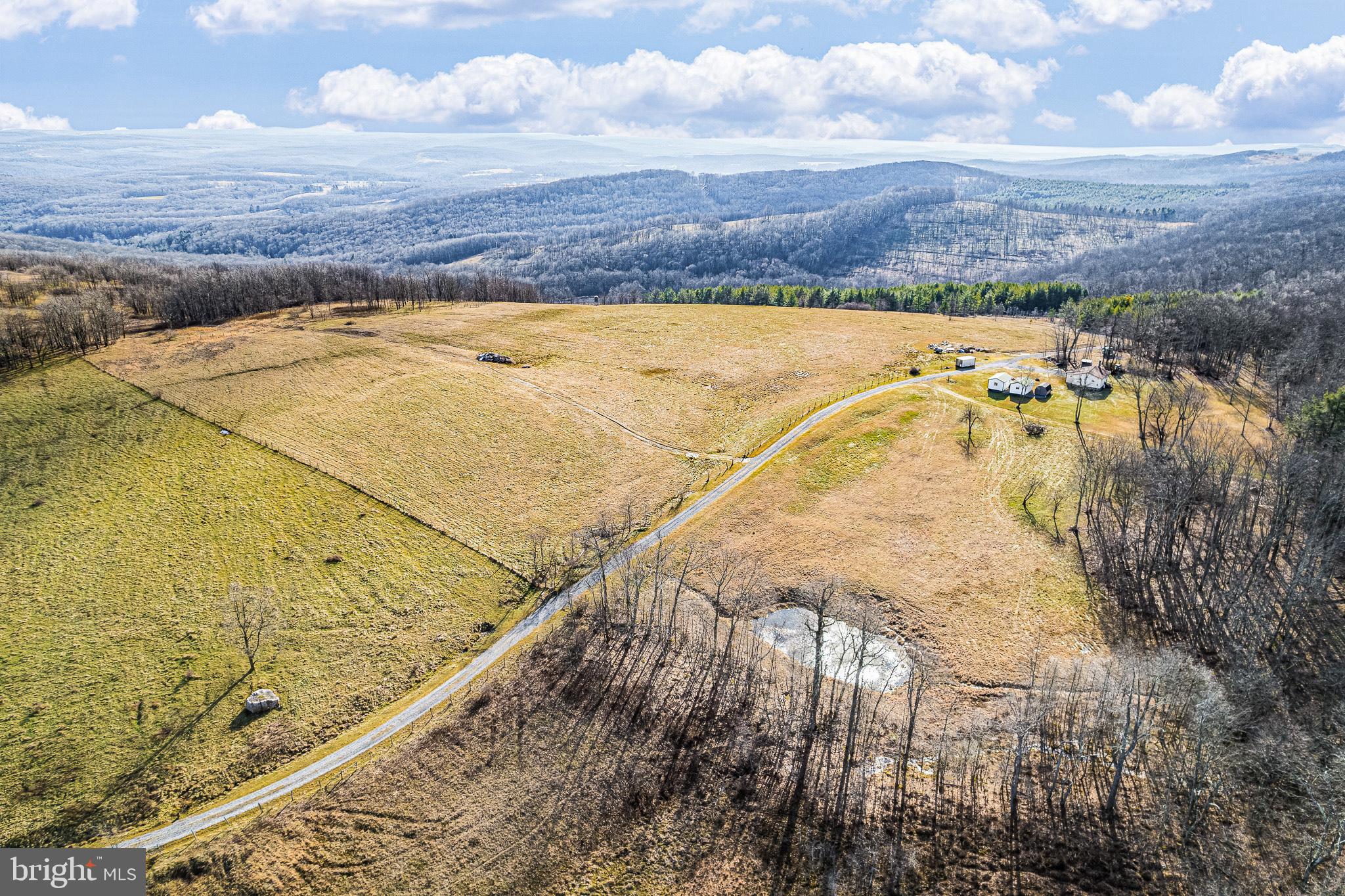 465 KING WILDESEN ROAD