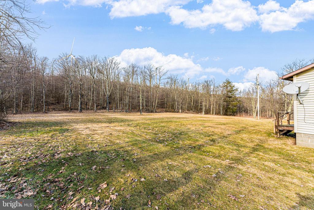 465 KING WILDESEN ROAD