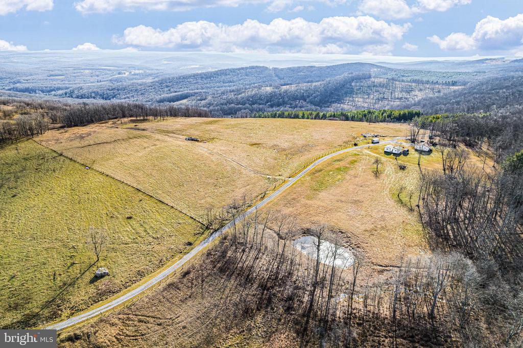 465 KING WILDESEN ROAD