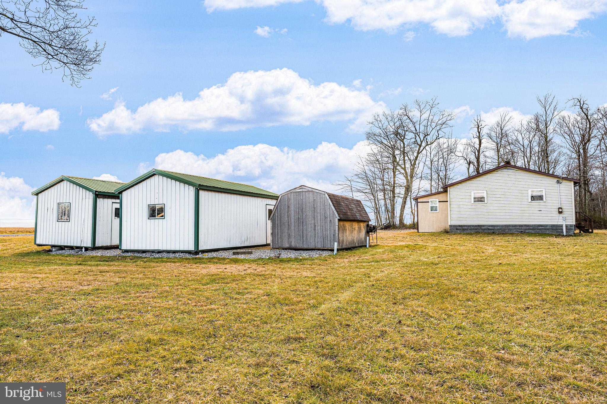 465 KING WILDESEN ROAD