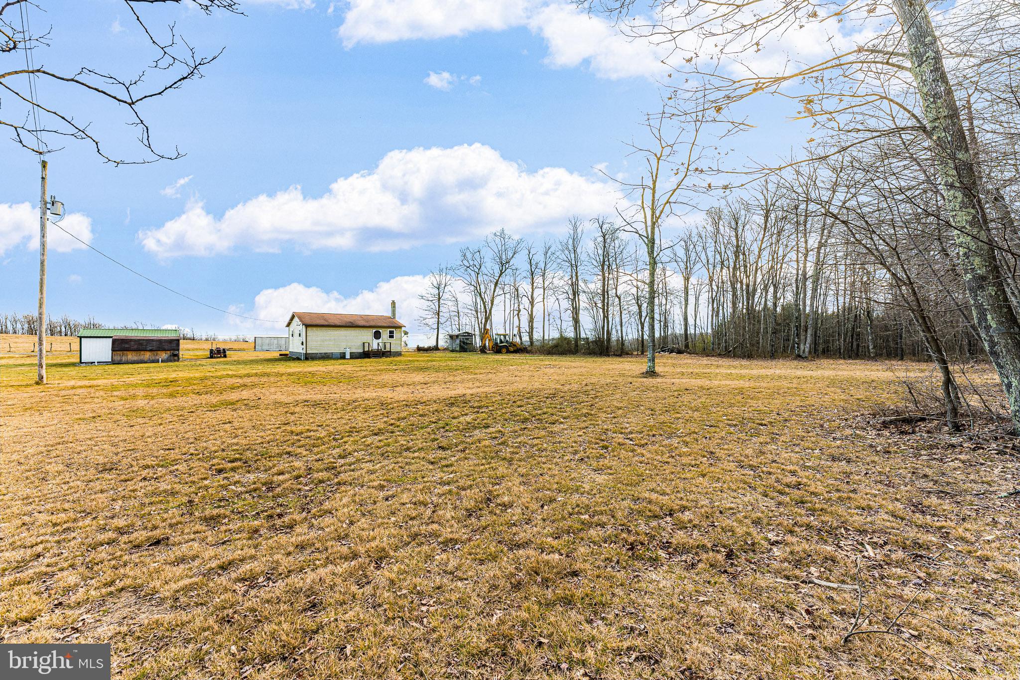 465 KING WILDESEN ROAD
