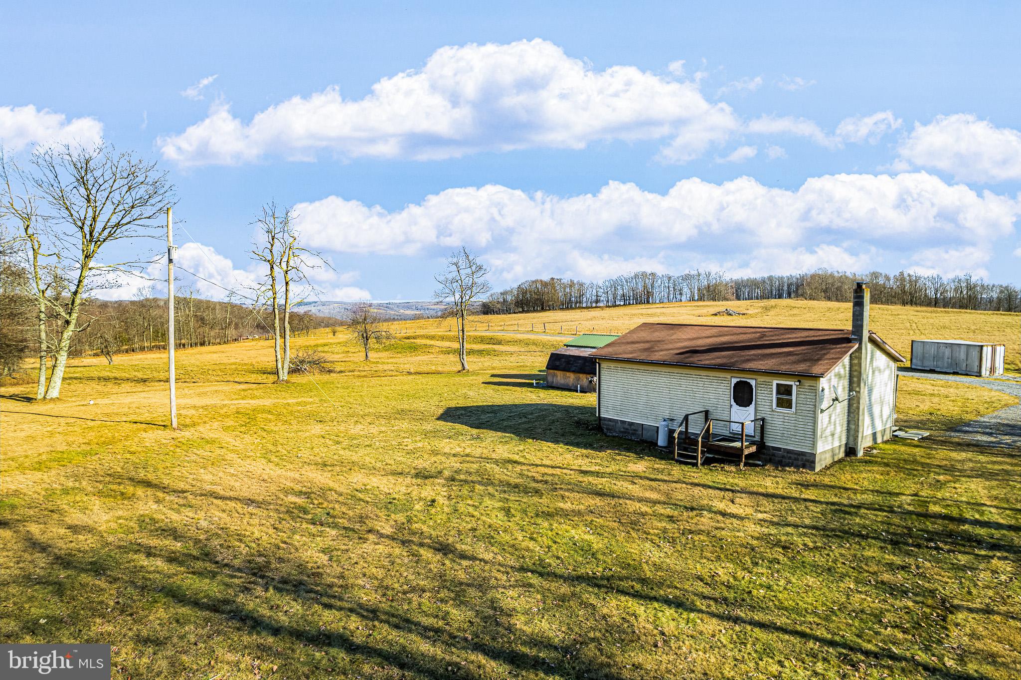 465 KING WILDESEN ROAD