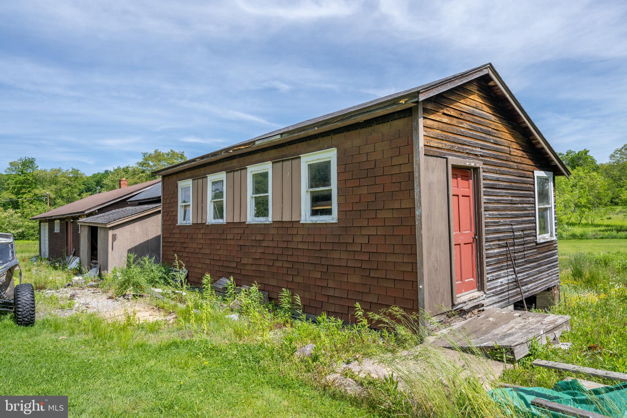 1073 GEORGE WASHINGTON HIGHWAY