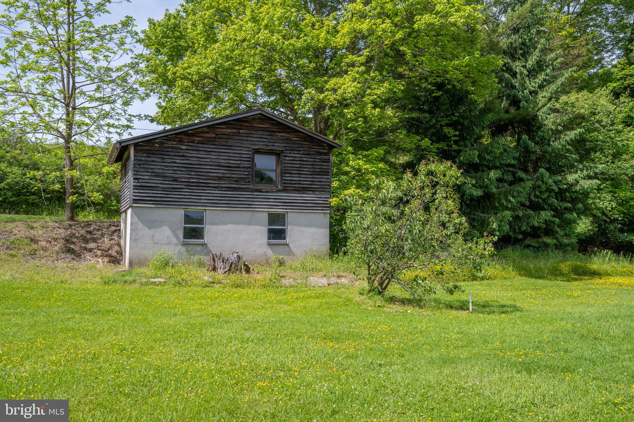 1073 GEORGE WASHINGTON HIGHWAY