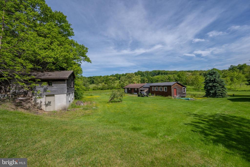 1073 GEORGE WASHINGTON HIGHWAY