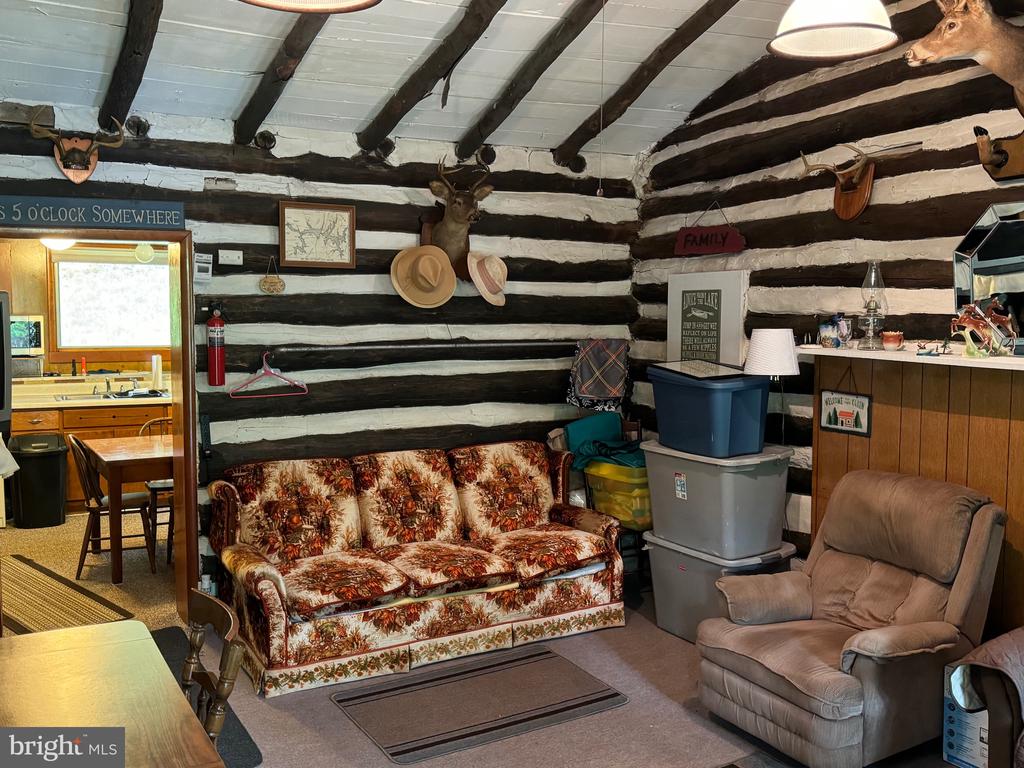 179 LAUREL LANE