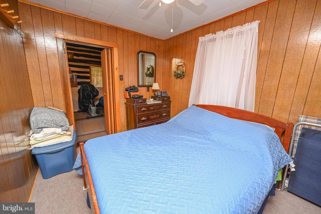 179 LAUREL LANE