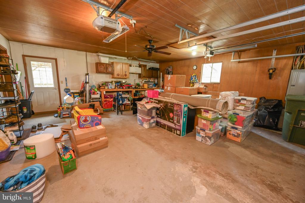 1220 BROADFORD ROAD