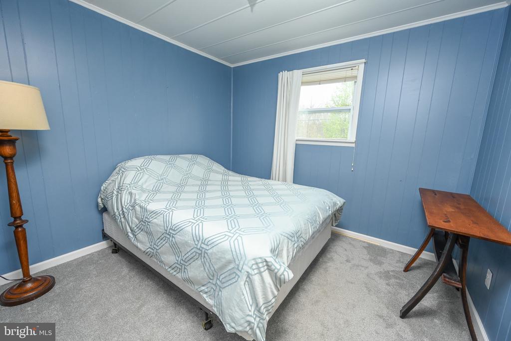 1220 BROADFORD ROAD