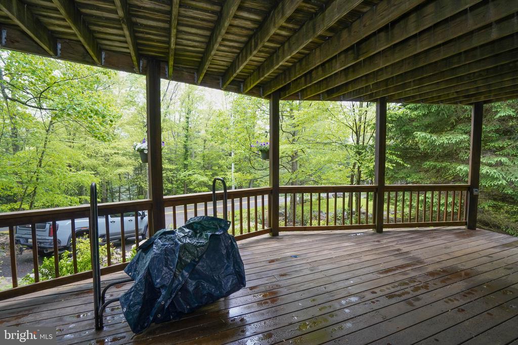 2119 ROCK LODGE ROAD