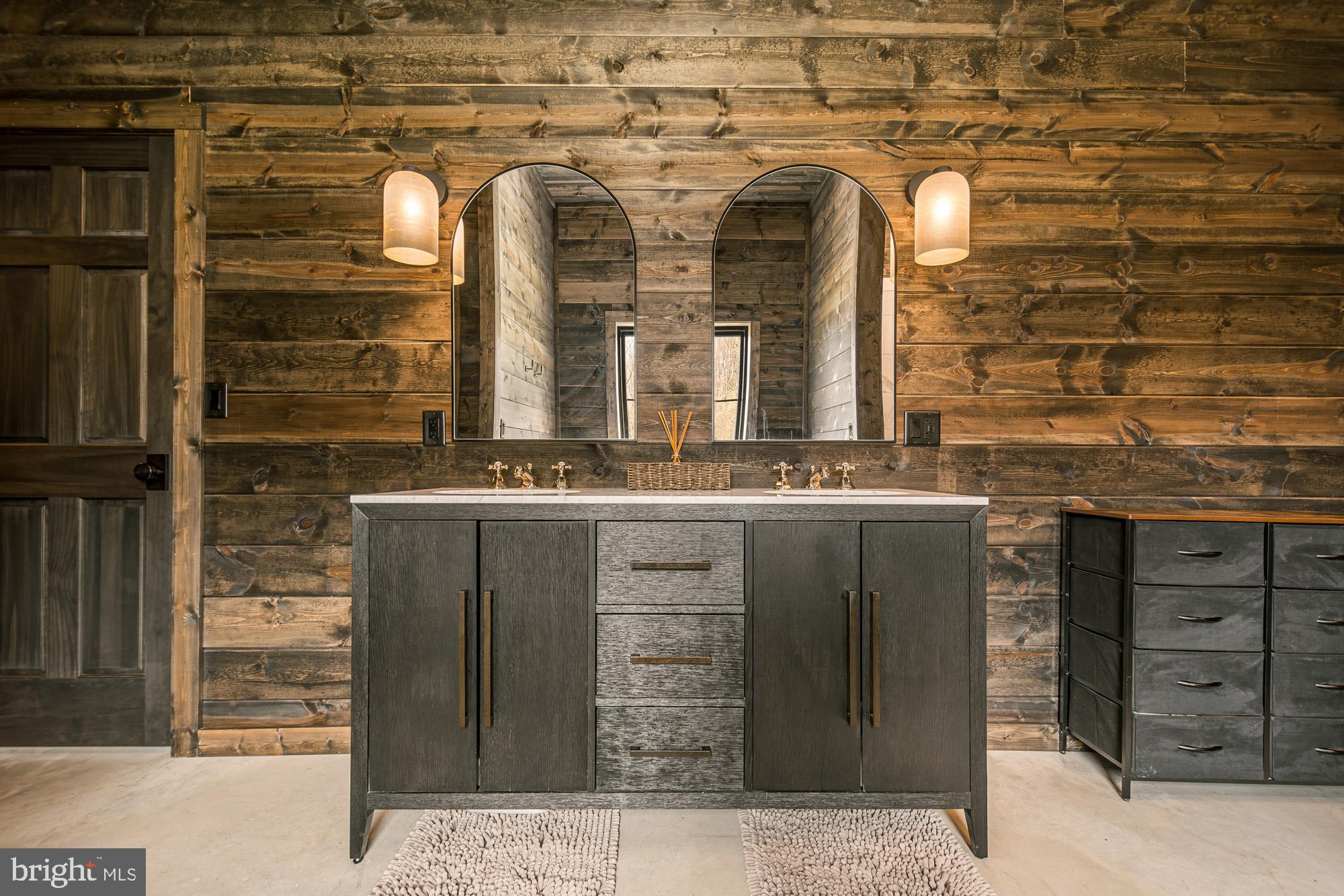 92 ASPEN HILLS DRIVE