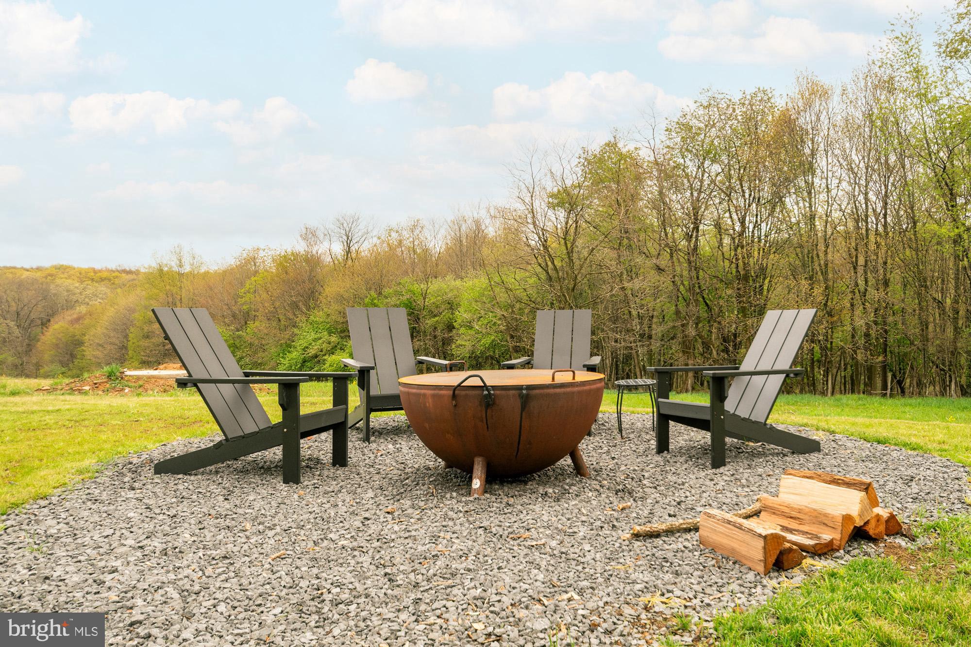 92 ASPEN HILLS DRIVE