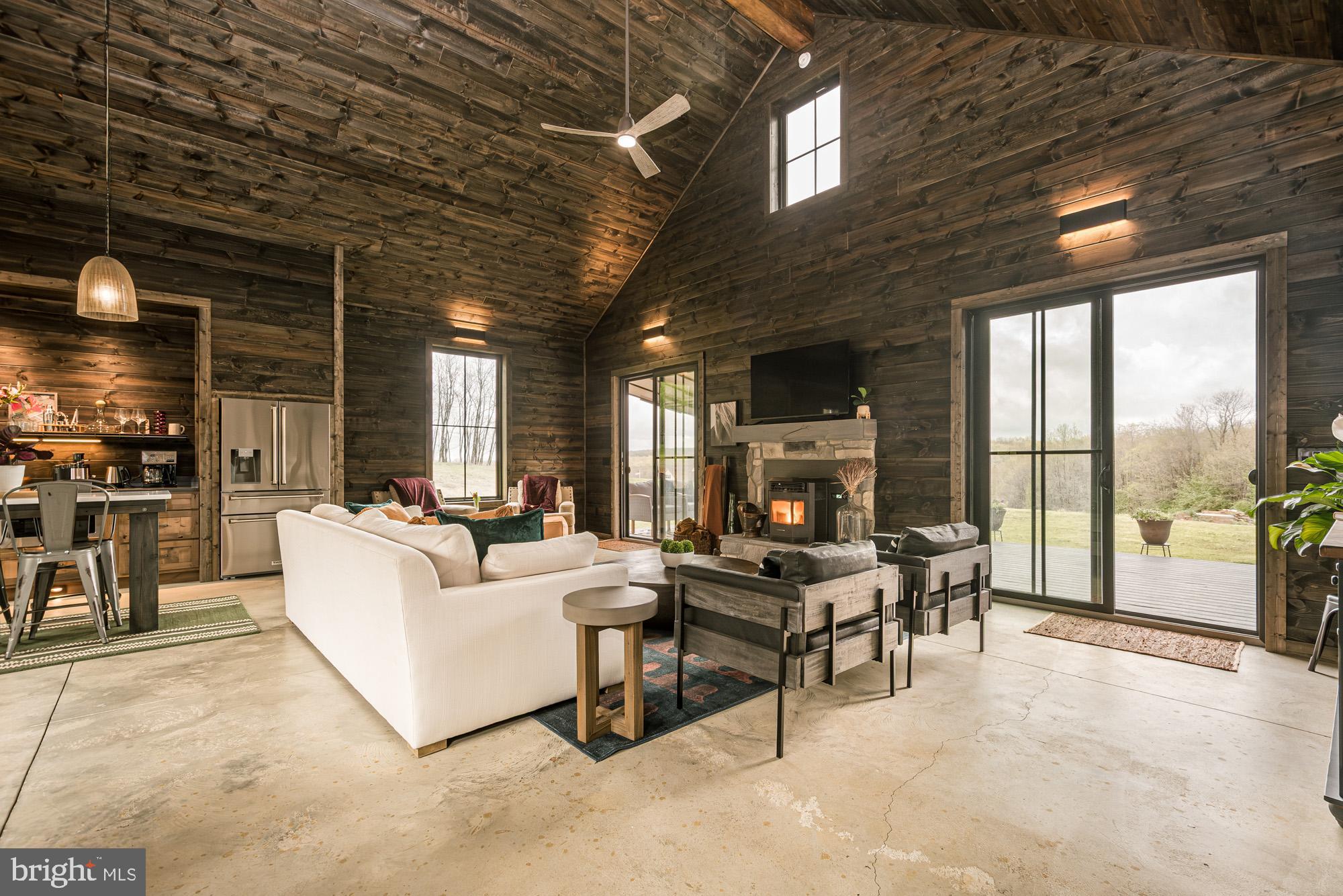 92 ASPEN HILLS DRIVE