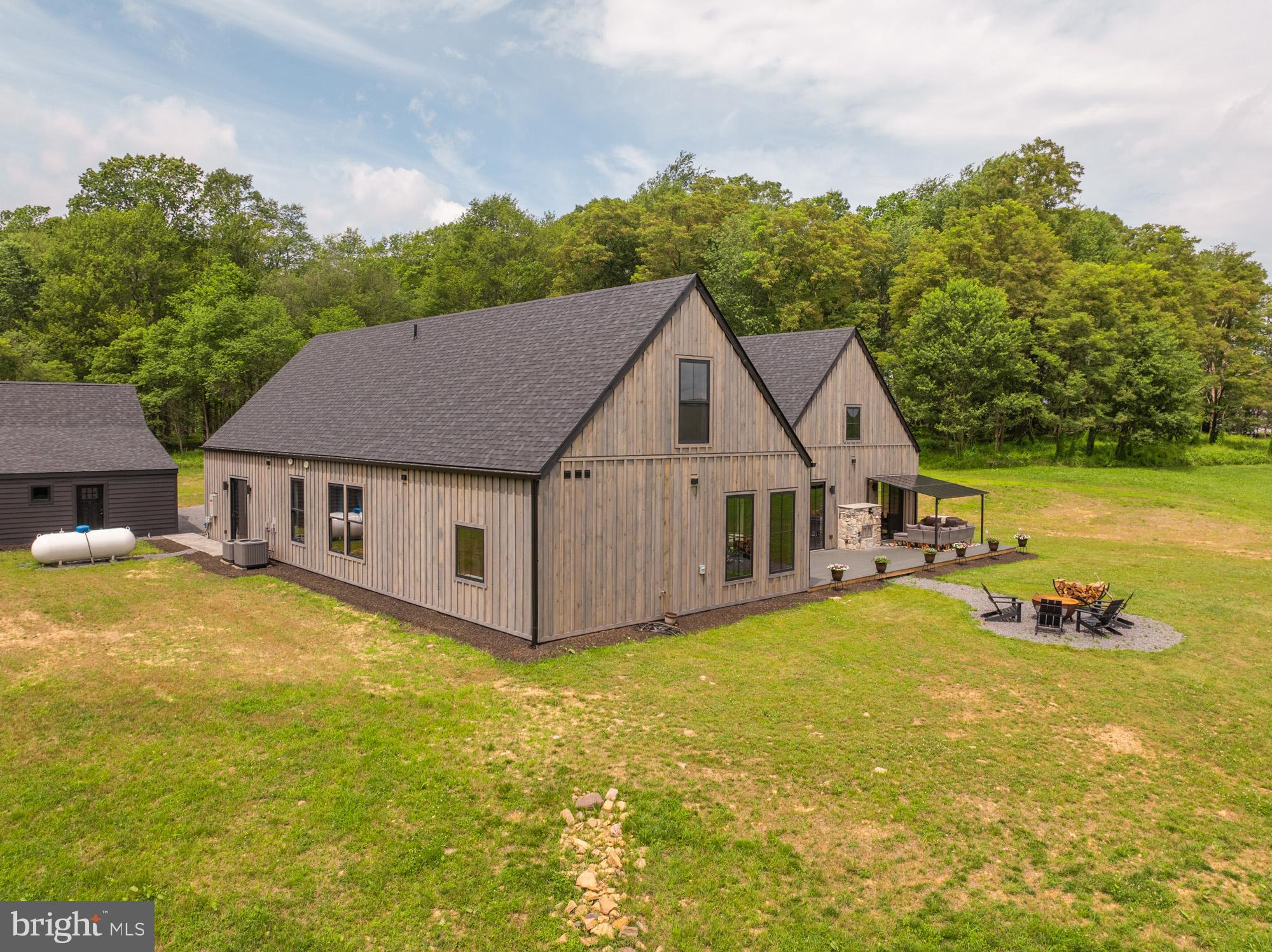 92 ASPEN HILLS DRIVE