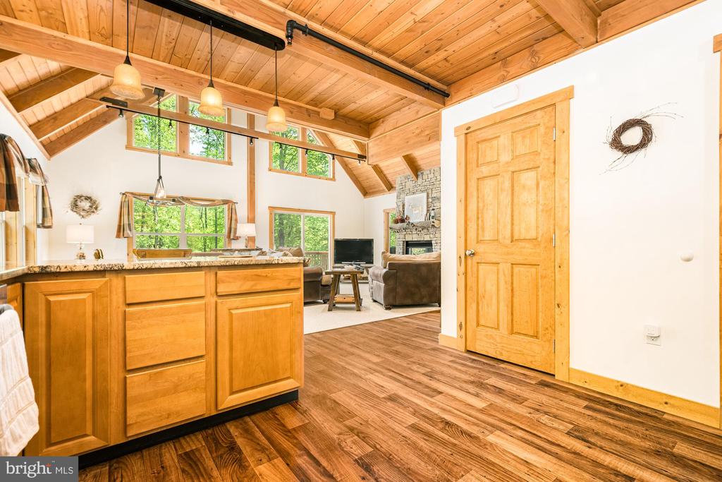 181 GRAND ESTATES DRIVE