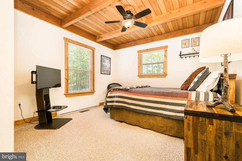 181 GRAND ESTATES DRIVE