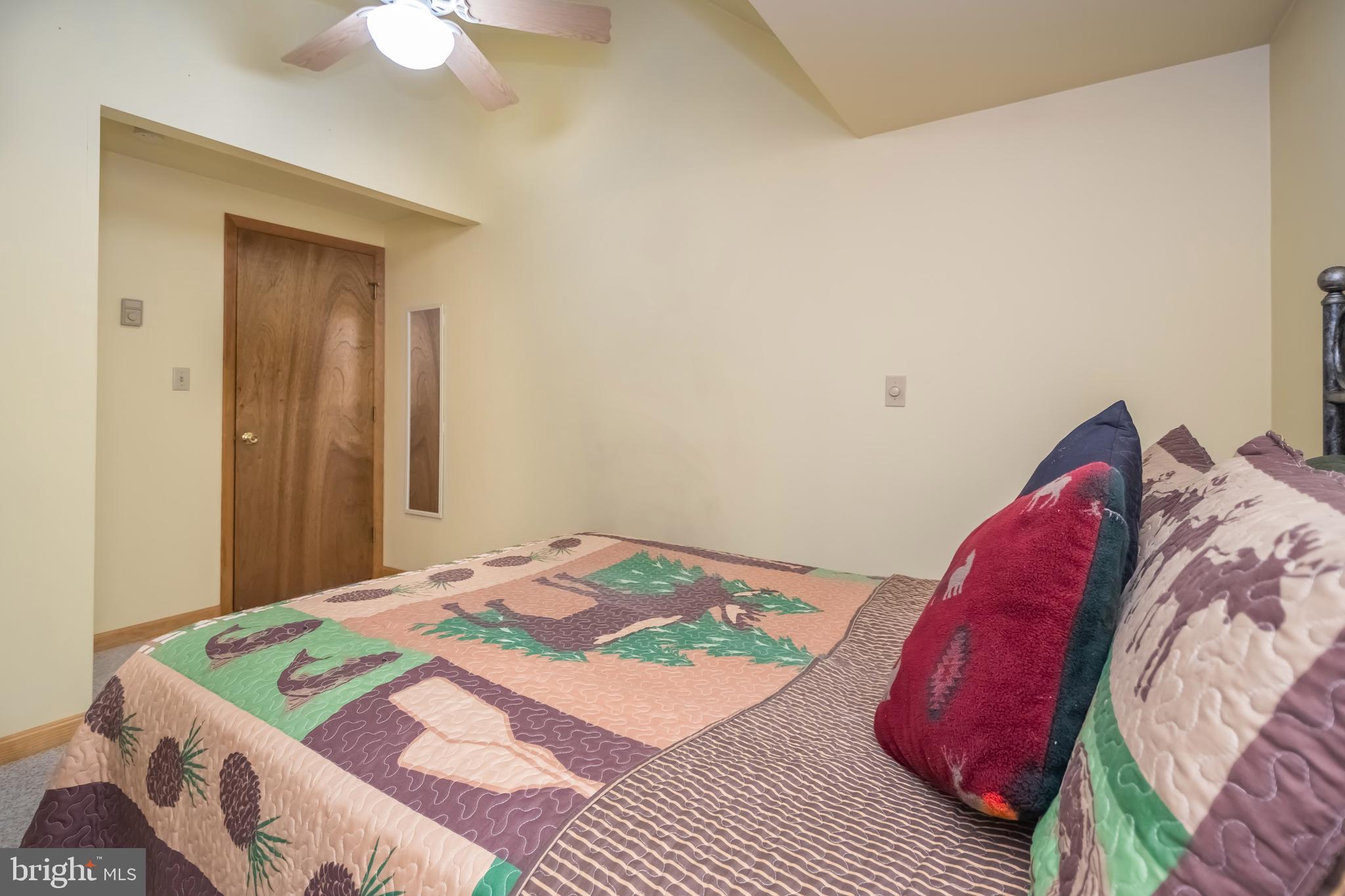 157 JEFFREY LANE 21A