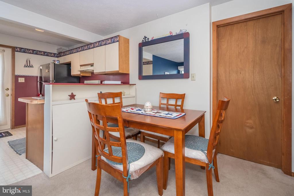 157 JEFFREY LANE 21A
