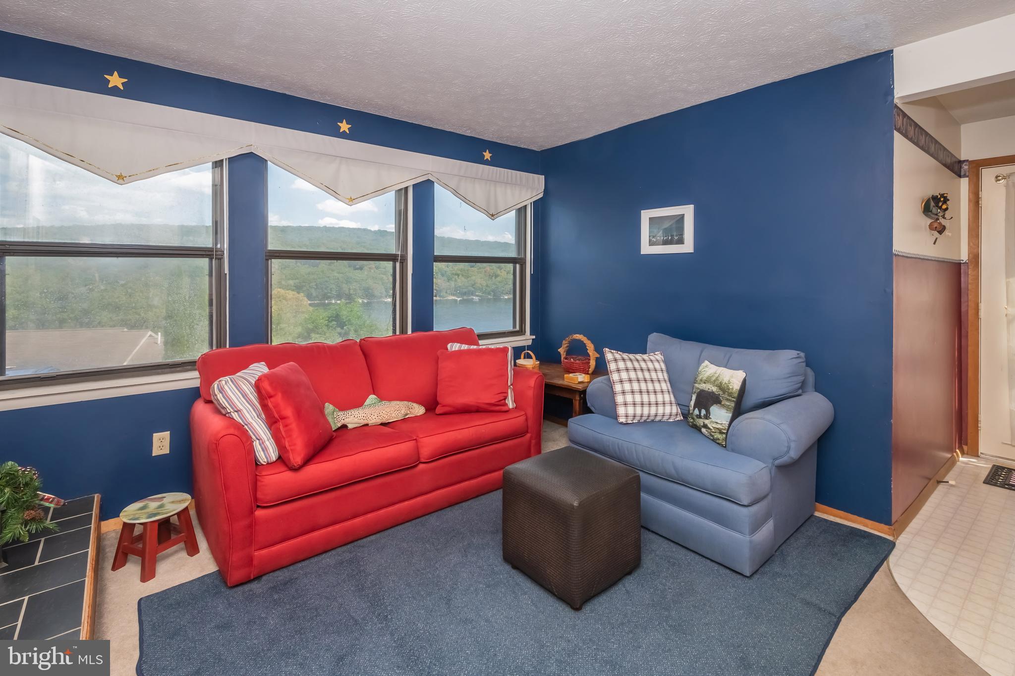 157 JEFFREY LANE 21A