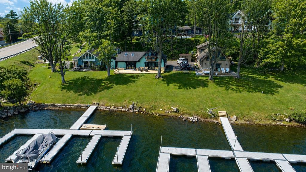 48 STONE TAVERN LN Unit: 2