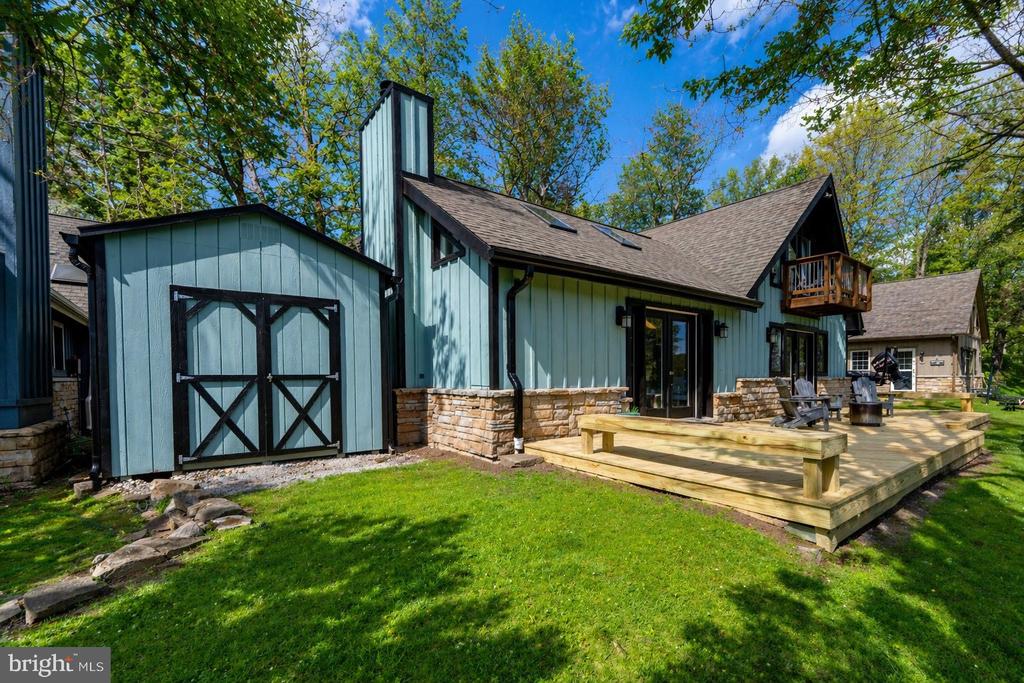 48 STONE TAVERN LN Unit: 2