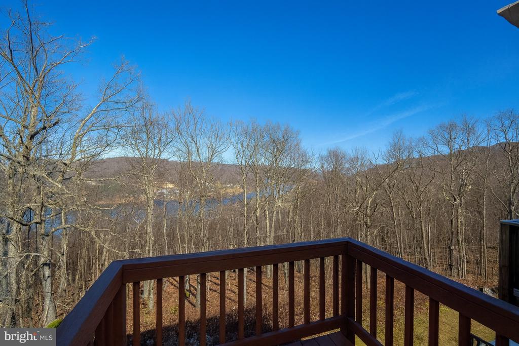 48 BRIGHT PASSAGE 5B