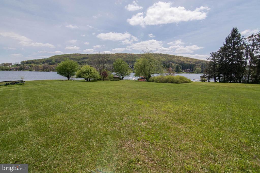 48 BRIGHT PASSAGE 5B