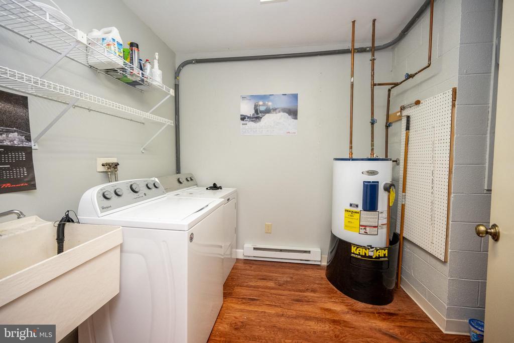 48 BRIGHT PASSAGE 5B