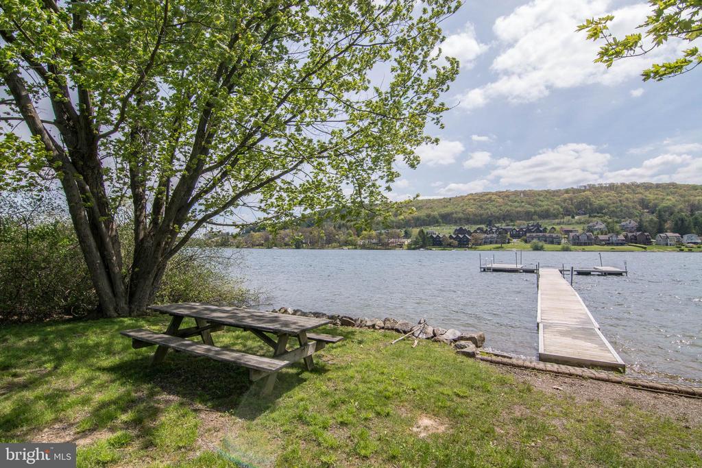 48 BRIGHT PASSAGE 5B