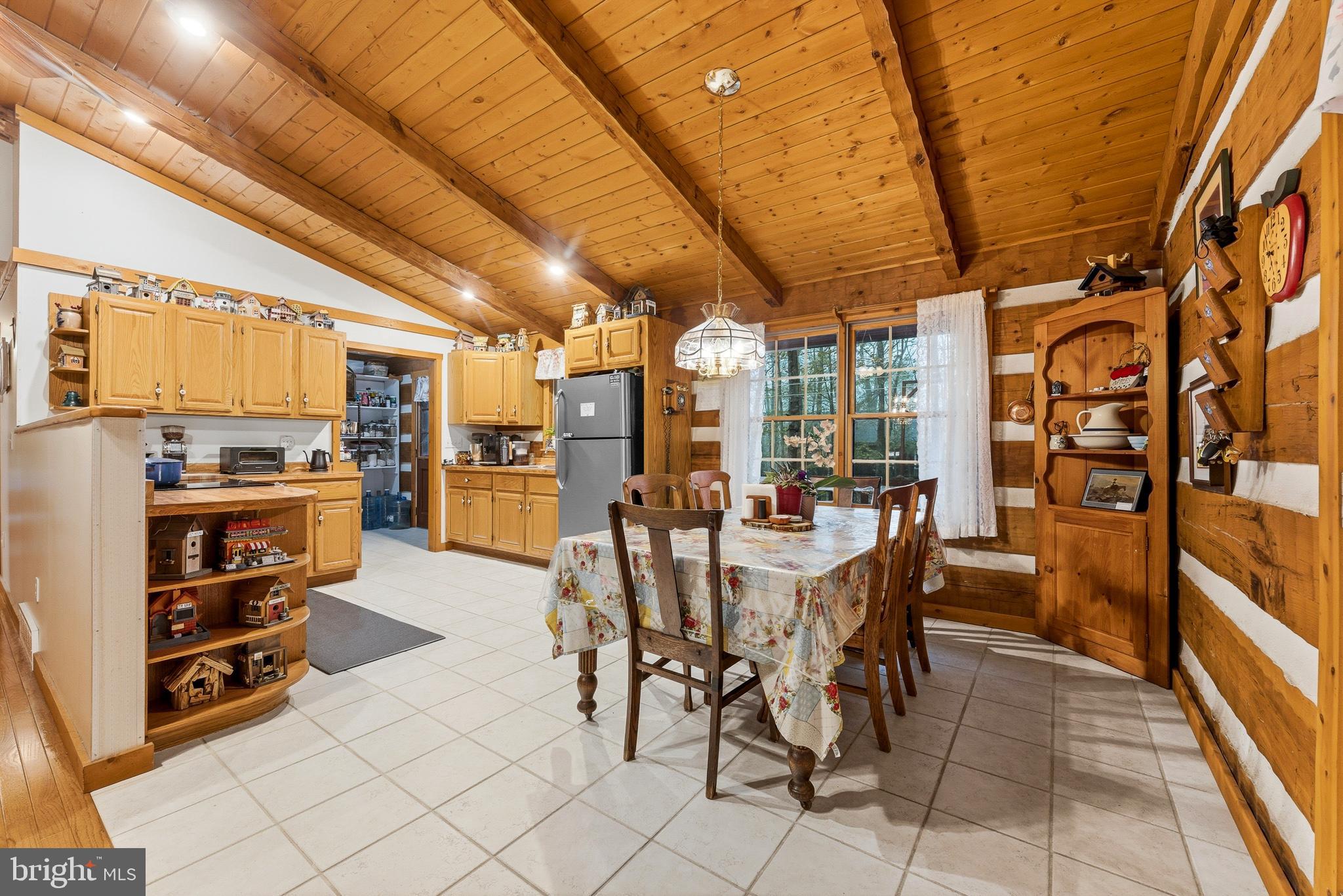 37 SORREL COURT