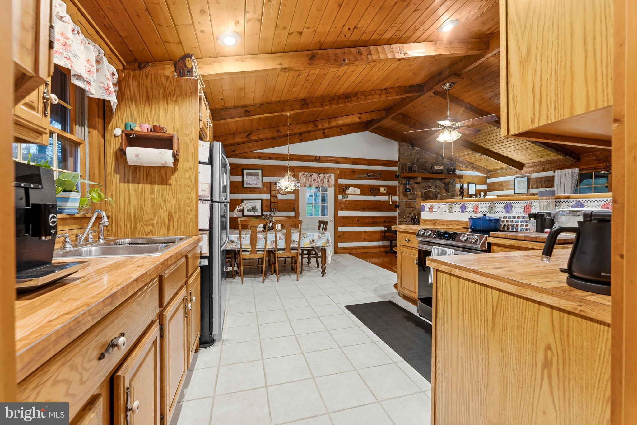 37 SORREL COURT